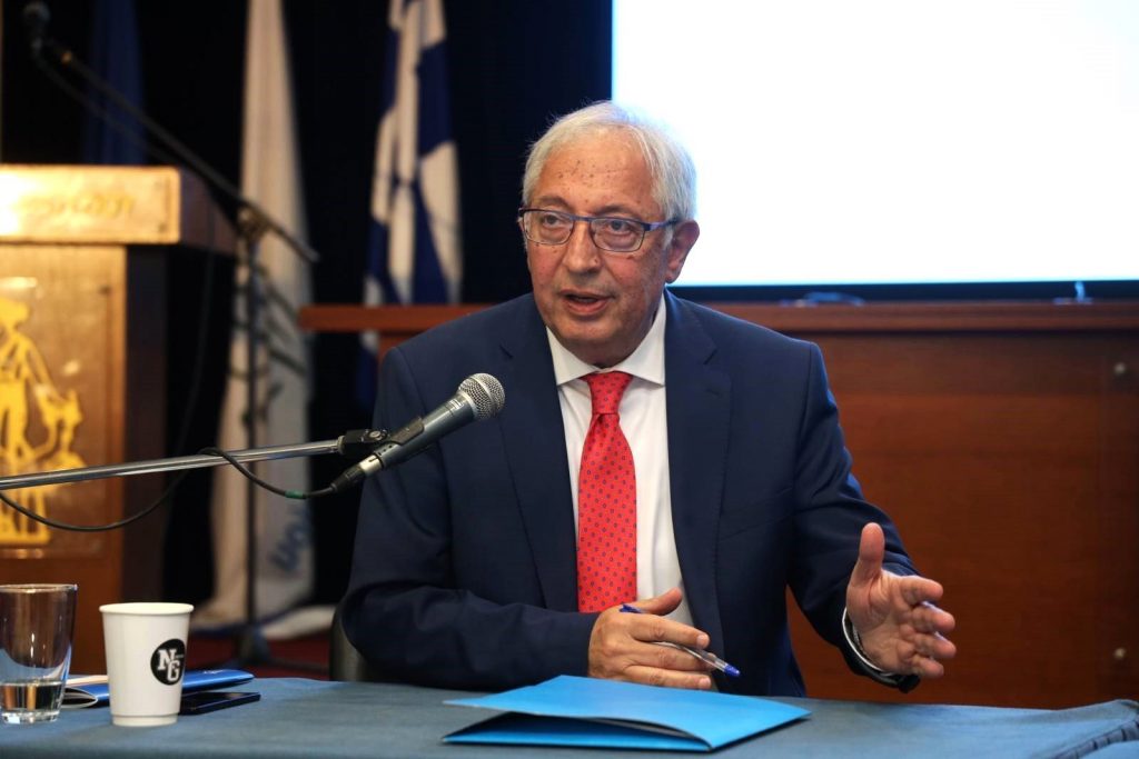Την υποψηφιότητά του για το Δημαρχιακό Αξίωμα στις προσεχείς Αυτοδιοικητικές εκλογές ανακοίνωσε ο Δήμαρχος Αμαρουσίου Θ. Αμπατζόγλου 4 Την υποψηφιότητά του για το Δημαρχιακό Αξίωμα στις προσεχείς Αυτοδιοικητικές εκλογές ανακοίνωσε ο Δήμαρχος Αμαρουσίου Θ. Αμπατζόγλου
