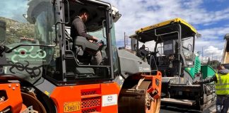 Με εντατικούς ρυθμούς συνεχίζονται τα έργα για την αναβάθμιση της Λεωφ. Βάρκιζας – Σουνίου από την Περιφέρεια Αττικής