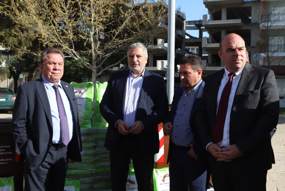 Παράδοση εξοπλισμού για την ανακύκλωση βιοαποβλήτων από τον Περιφερειάρχη Αττικής Γ. Πατούλη στον Δήμο Ασπροπύργου 13 IMG_20230331_124952_copy_1981x1328-1000x670