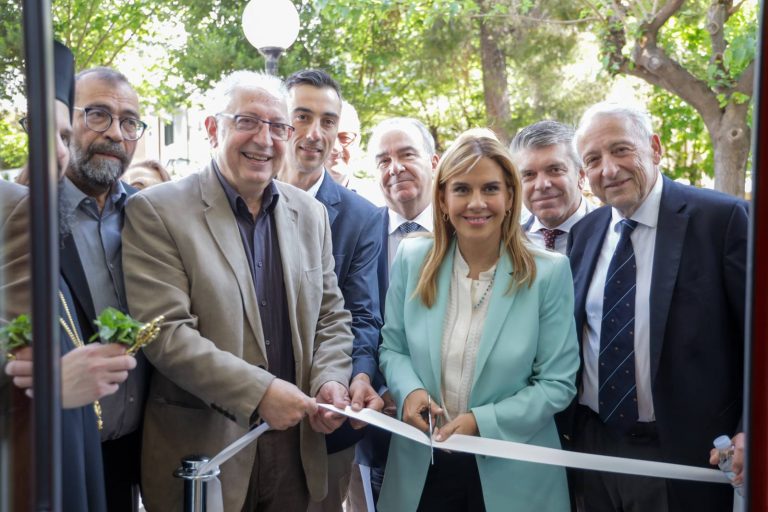 Την 1η Μονάδα στην Αττική, Έγκαιρης Παρέμβασης στην Ψύχωση “ΠΝΟΕΣ Αth” εγκαινίασε ο Δήμαρχος Αμαρουσίου Θεόδωρος Αμπατζόγλου