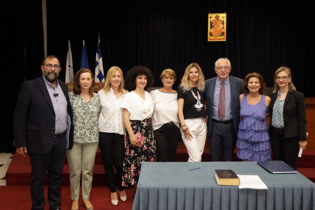 Μονιμοποίηση των εργαζομένων του προγράμματος «Βοήθεια στο Σπίτι», μετά την εικοσαετή προσφορά τους στους συνανθρώπους που έχουν ανάγκη .