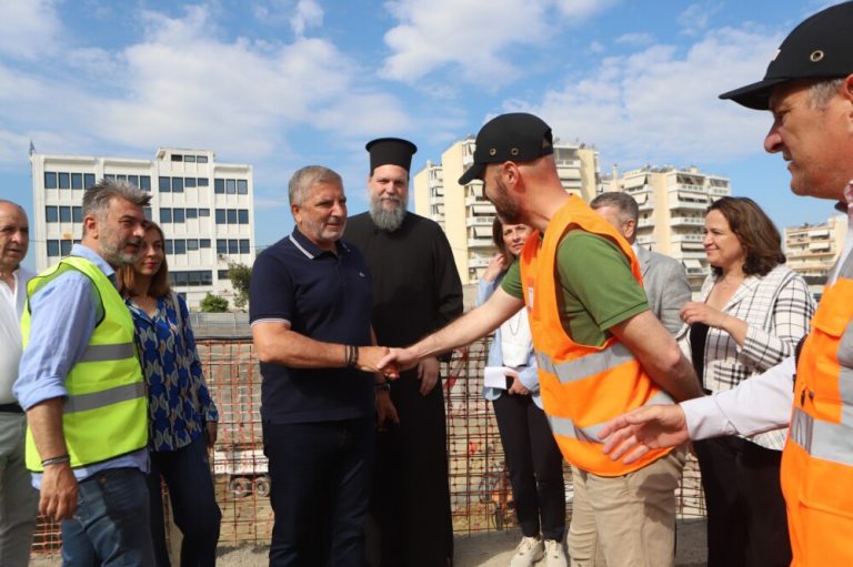 Στο Δήμο Νέας Ιωνίας ο Περιφερειάρχης Αττικής Γ. Πατούλης.  Πάνω από 43 εκ. ευρώ από την Περιφέρεια και ευρωπαϊκούς πόρους για έργα και αναπτυξιακές δράσεις στο Δήμο Νέας Ιωνίας