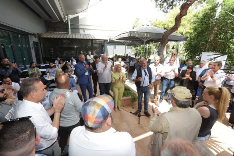 Στον Δήμο Περάματος ο Περιφερειάρχης Αττικής Γ. Πατούλης