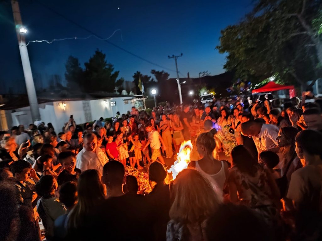 ΤΟ ΕΘΙΜΟ ΤΟΥ ΚΛΗΔΟΝΑ ΣΤΙΣ ΑΔΑΜΕΣ 7 ΤΟ ΕΘΙΜΟ ΤΟΥ ΚΛΗΔΟΝΑ ΣΤΙΣ ΑΔΑΜΕΣ