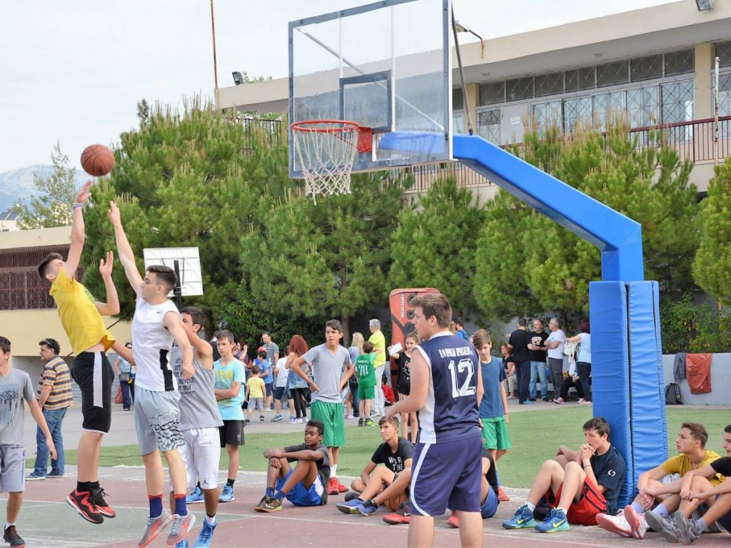 Ανοικτές οι αυλές σχολείων του Δήμου τον Ιούλιο για παιχνίδι και άθληση