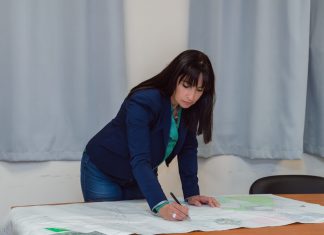 Σημαντικότατη πρόοδος στην ένταξη της 3ης και 4ης γειτονιάς στο σχέδιο πόλης. Λίγα μόλις βήματα έχουν μείνει από την τελική ένταξη της περιοχής στο σχέδιο πόλης. Δήμητρα Κεχαγιά: Δουλέψαμε μεθοδικά και λύνουμε άλλη μια χρόνια πολεοδομική εκκρεμότητα της πόλης μας