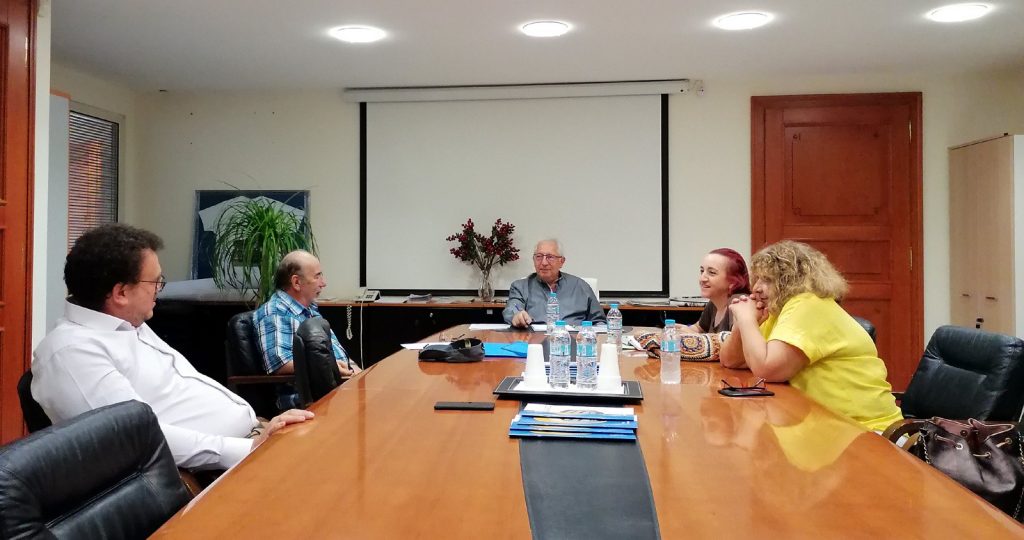 Συνάντηση του Δημάρχου Αμαρουσίου Θεόδωρου Αμπατζόγλου με τον Περιβαλλοντικό, Φιλοζωϊκό, Πολιτιστικό Σύλλογο Αμαρουσίου (ΠΕ.ΦΙ.ΠΟ)
