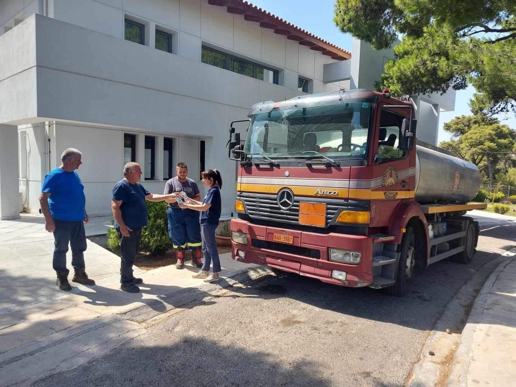 Συνθήκες καύσωνα εξακολουθούν να επικρατούν στη χώρα και η Γενική Γραμματεία Πολιτικής Προστασίας έχει προειδοποιήσει για ΑΚΡΑΙΟ ΚΙΝΔΥΝΟ Πυρκαγιάς Επιπέδου 5. Ο μηχανισμός του Δήμου είναι σε επιφυλακή και ετοιμότητα.