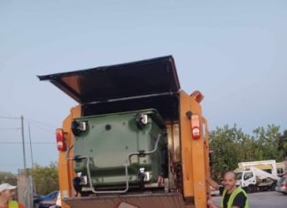 Πλύσεις κάδων από συνεργεία του Δήμου Λυκόβρυσης- Πεύκης σε όλη την έκταση του Δήμου