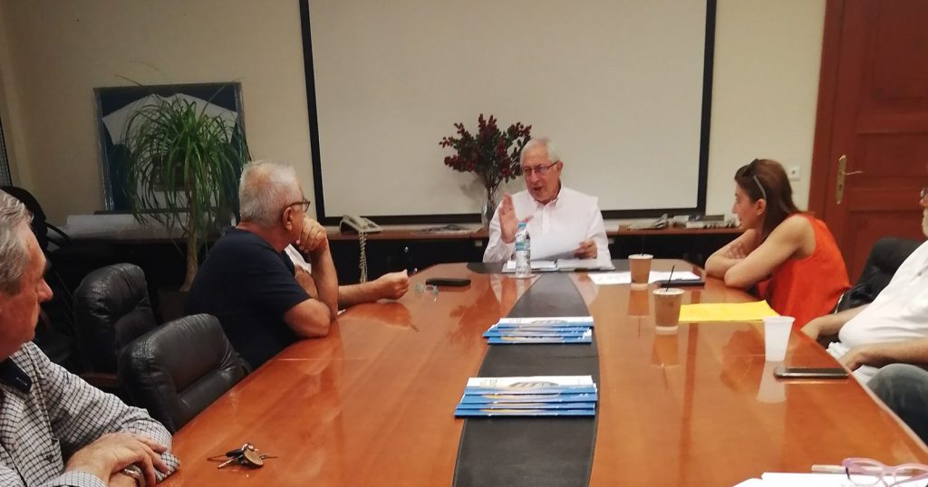 Συνάντηση του Δημάρχου Αμαρουσίου Θεόδωρου Αμπατζόγλου με το Σύλλογο Εργατικών Κατοικιών Αμαρουσίου 4 Συνάντηση του Δημάρχου Αμαρουσίου Θεόδωρου Αμπατζόγλου με το Σύλλογο Εργατικών Κατοικιών Αμαρουσίου