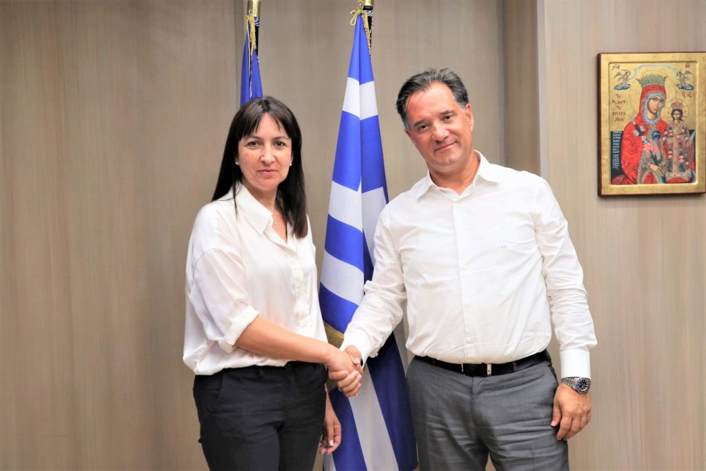 Ζητήματα που σχετίζονται με τα περιουσιακά στοιχεία του ΕΦΚΑ στο Δήμο Πεντέλης συζήτησε με τον Υπουργό Εργασίας Άδωνι Γεωργιάδη η Δήμαρχος Πεντέλης Δήμητρα Κεχαγιά
