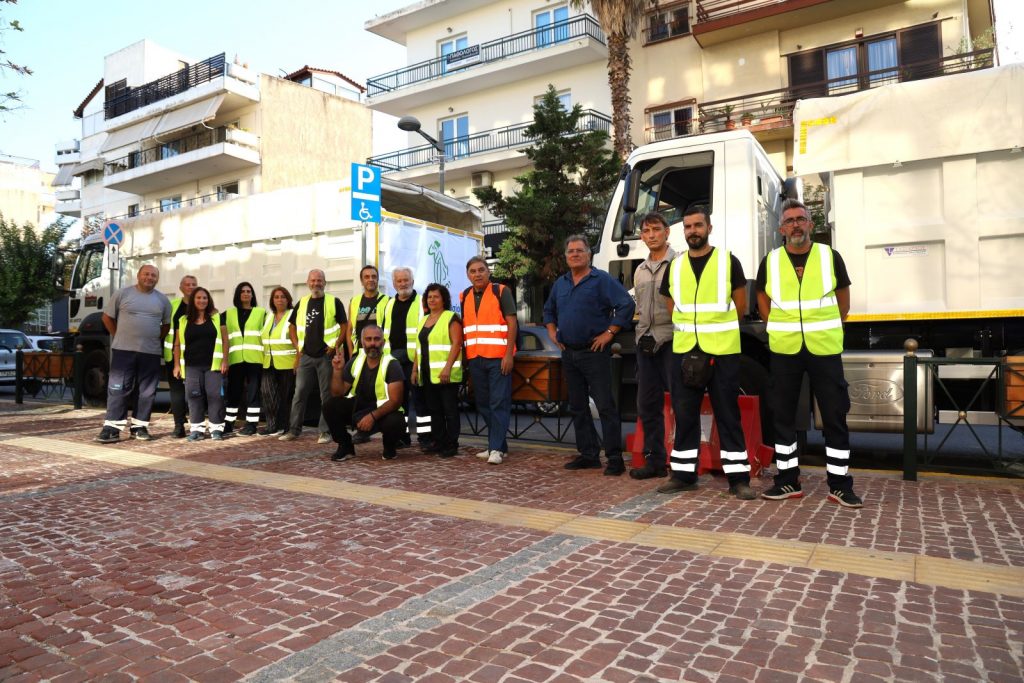 «Είμαστε στο πλευρό σας» – 2 φορτηγά 20 τόνων (έκαστο) με είδη πρώτης ανάγκης από τους Μαρουσιώτες για τους κατοίκους του Παλαμά Καρδίτσας
