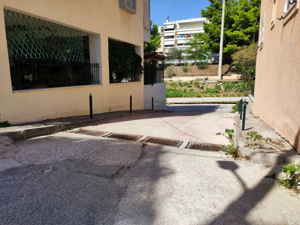 Λύση στα προβλήματα των κατοίκων της οδού Σπύρου Λούη έδωσε το αντιπλημμυρικό έργο που ολοκλήρωσε ο Δήμος Ηρακλείου Αττικής