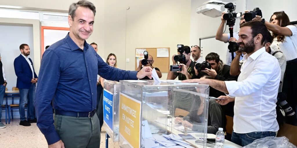 ΣΤΗΝ ΚΗΦΙΣΙΑ ΨΗΦΙΣΕ Ο ΚΥΡΙΑΚΟΣ ΜΗΤΣΟΤΑΚΗΣ