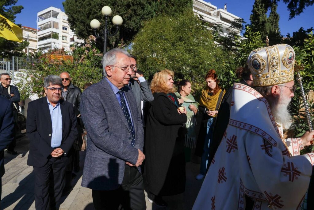 Στον πρώτο εορτασμό για την αγιοκατάταξη του Οσίου Αθανασίου Χαμακιώτη παρέστη ο Δήμαρχος Αμαρουσίου Θ. Αμπατζόγλου και πλήθος πιστών 4 Στον πρώτο εορτασμό για την αγιοκατάταξη του Οσίου Αθανασίου Χαμακιώτη παρέστη ο Δήμαρχος Αμαρουσίου Θ. Αμπατζόγλου και πλήθος πιστών