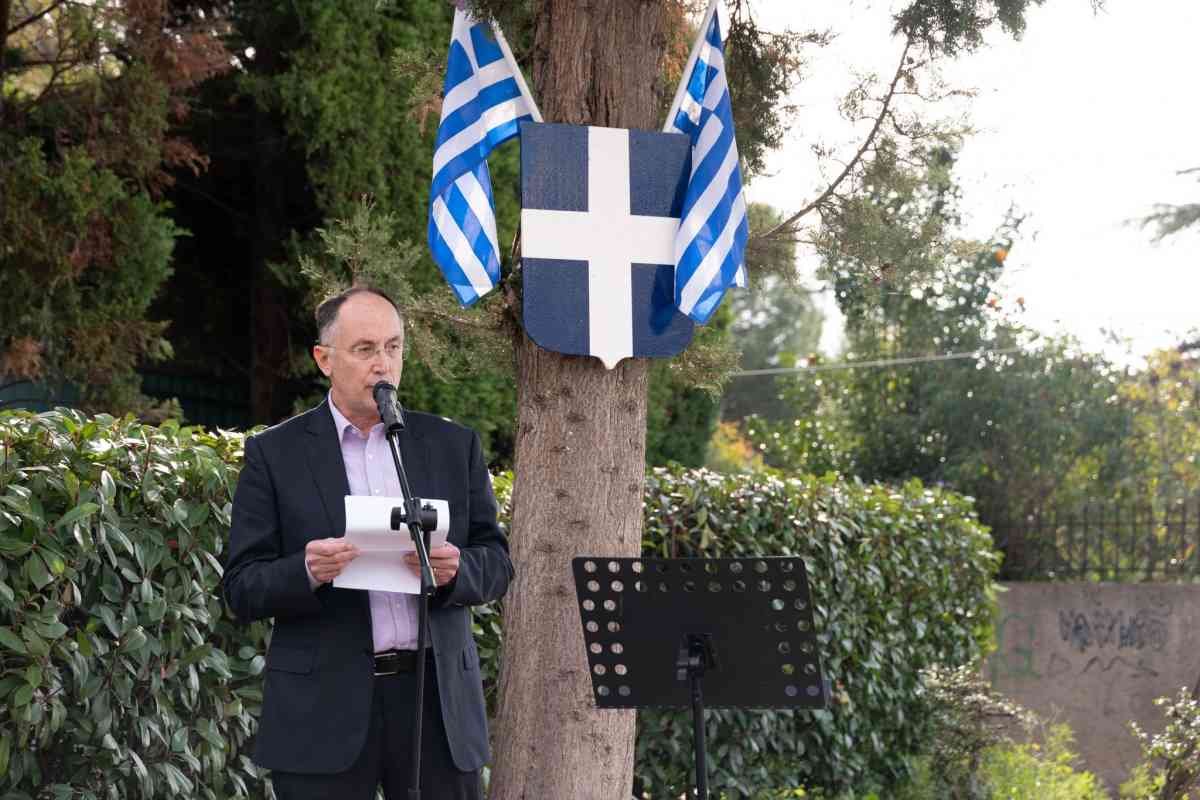 ΑΠΟΚΑΛΥΠΤΗΡΙΑ ΜΝΗΜΕΙΟΥ ΤΟΥ ΥΠΟΣΜΗΝΑΓΟΥ ΝΙΚΟΛΑΟΥ ΣΙΑΛΜΑ