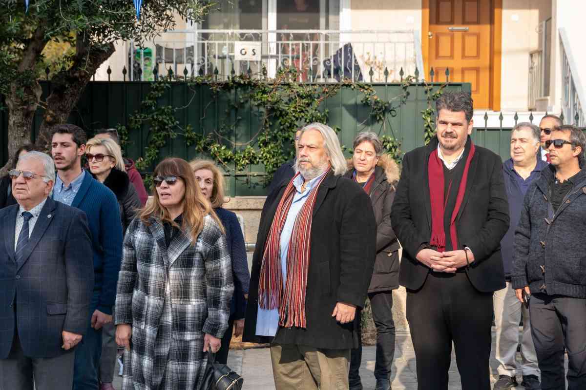 ΑΠΟΚΑΛΥΠΤΗΡΙΑ ΜΝΗΜΕΙΟΥ ΤΟΥ ΥΠΟΣΜΗΝΑΓΟΥ ΝΙΚΟΛΑΟΥ ΣΙΑΛΜΑ