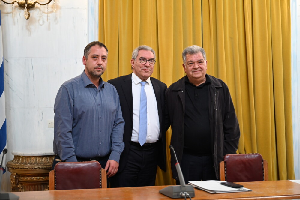 Εξελέγη το νέο Προεδρείο του Περιφερειακού Συμβουλίου Αττικής – Πρόεδρος ο Βασίλειος Καπερνάρος 22 DSC_3565-1000x667