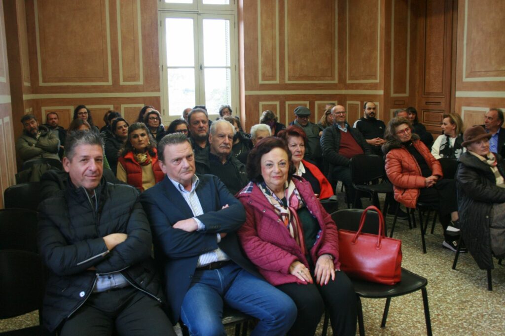 Εκπροσώπηση του Δήμου Αμαρουσίου στην κοπή της Πρωτοχρονιάτικης πίτας του Συλλόγου «Φίλοι του Δάσους Συγγρού»