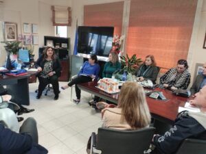 Καταγράφηκαν τα προβλήματα στις εκπαιδευτικές δομές του Δήμου Διονύσου