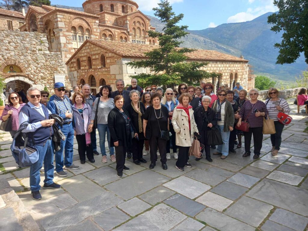 Το πρόγραμμα εκδηλώσεων – επισκέψεων των ΚΑΠΗ του Δήμου Λυκόβρυσης – Πεύκης για το Μάιο και τον Ιούνιο