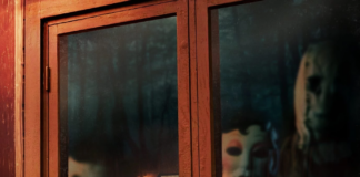 Κλείδωσες; Οι Άγνωστοι (The Strangers: Chapter 1)