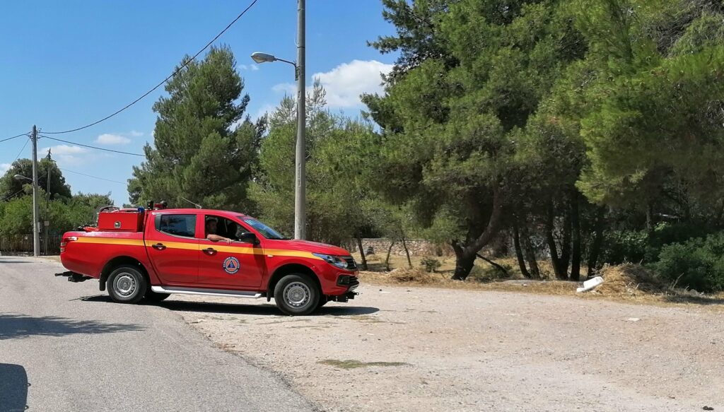 Σε επιφυλακή η Πολιτική Προστασία του Δήμου Αμαρουσίου για τον κίνδυνο εκδήλωσης πυρκαγιάς λόγω των ισχυρών ανέμων