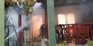 Ενημέρωση πολιτών για την απομάκρυνση αμιάντου από τα πυρόπληκτα κτίρια