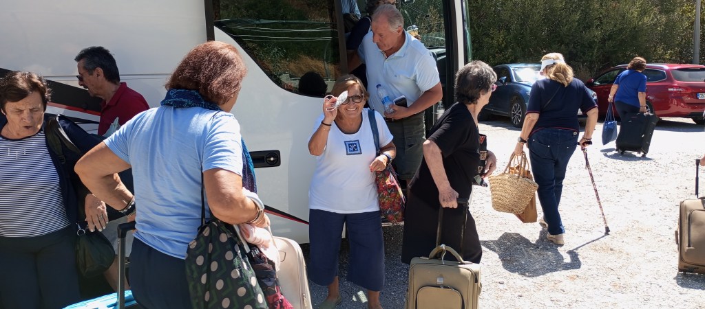 Τα μέλη των ΚΑΠΗ απολαμβάνουν επταήμερο διακοπών στην Εύβοια