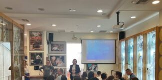 Τους μαθητές του σχολείου St. Joseph των Βρυξελλών υποδέχθηκε ο Δήμος Αμαρουσίου, στο πλαίσιο του προγράμματος e Twinning για τη συνεργασία των σχολείων της Ευρώπης