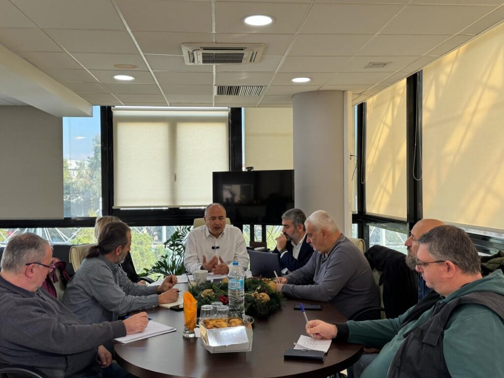 «Ναι» στην διάνοιξη της λεωφόρου Κύμης με σκεπαστό όμως το κομμάτι που περνάει από την πόλη: ο Νίκος Μπάμπαλος ξεκαθαρίζει την θέση του Δήμου Ηρακλείου Αττικής 3 «Ναι» στην διάνοιξη της λεωφόρου Κύμης με σκεπαστό όμως το κομμάτι που περνάει από την πόλη: ο Νίκος Μπάμπαλος ξεκαθαρίζει την θέση του Δήμου Ηρακλείου Αττικής