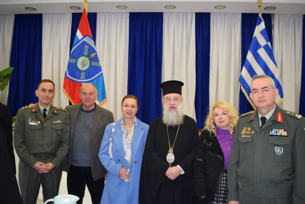 Ο εορτασμός του Αγίου Νεκταρίου στον Άγιο Στέφανο 3 Ο εορτασμός του Αγίου Νεκταρίου στον Άγιο Στέφανο