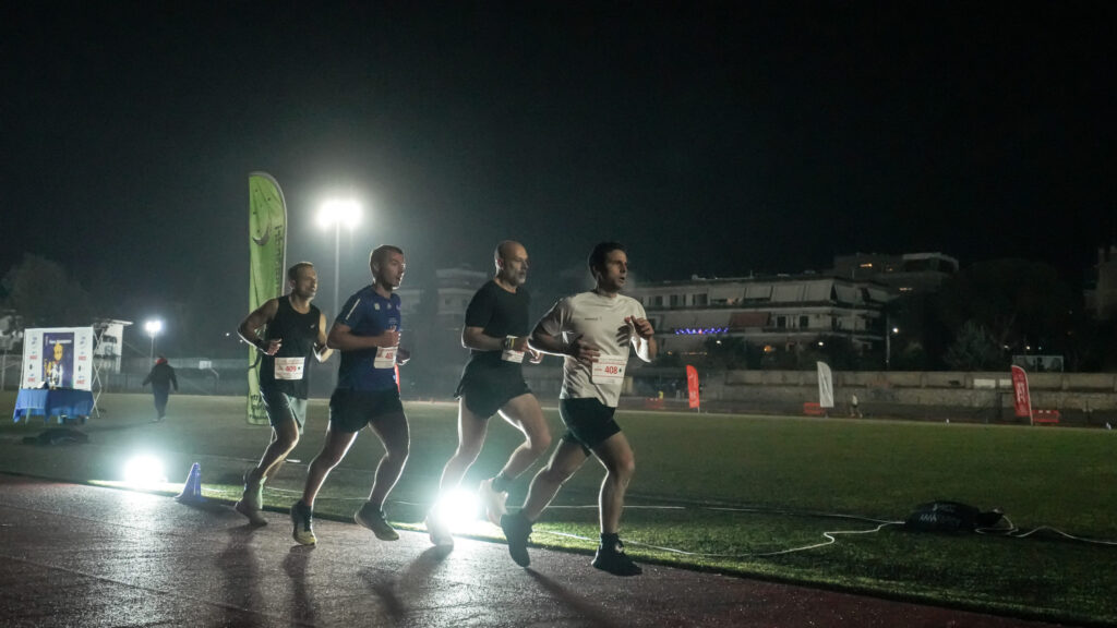 Έγινε το 4o Christmas Night Run – 250 συμμετοχές στην χριστουγεννιάτικη, αθλητική γιορτή του Χαλανδρίου
