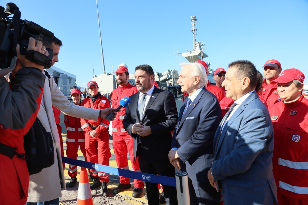 Στον Πειραιά γιόρτασε τα Θεοφάνεια ο Περιφερειάρχης Αττικής 21 4ea0d814-aec2-4398-8259-855c4d66ded1-1000x667