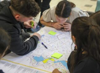 Η φωνή των εφήβων ακούστηκε δυνατά στο διαδραστικό εργαστήρι του Δήμου Αμαρουσίου με το πρόγραμμα της ΕΠΑΨΥ “It’s up to youth”