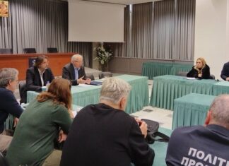 Συνεδρίαση του Τοπικού Επιχειρησιακού Συντονιστικού Οργάνου  Πολιτικής Προστασίας υπό τον Δήμαρχο Αμαρουσίου Θ. Αμπατζόγλου ενόψει της αντιπυρικής περιόδου 2025