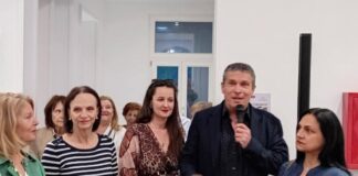 Εγκαινιάστηκε η Β’ Έκθεση των Τμημάτων ζωγραφικής Ενηλίκων του Δήμου Αμαρουσίου, με εντυπωσιακές συνθέσεις από τους σπουδαστές