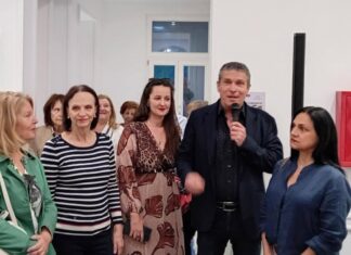 Εγκαινιάστηκε η Β’ Έκθεση των Τμημάτων ζωγραφικής Ενηλίκων του Δήμου Αμαρουσίου, με εντυπωσιακές συνθέσεις από τους σπουδαστές