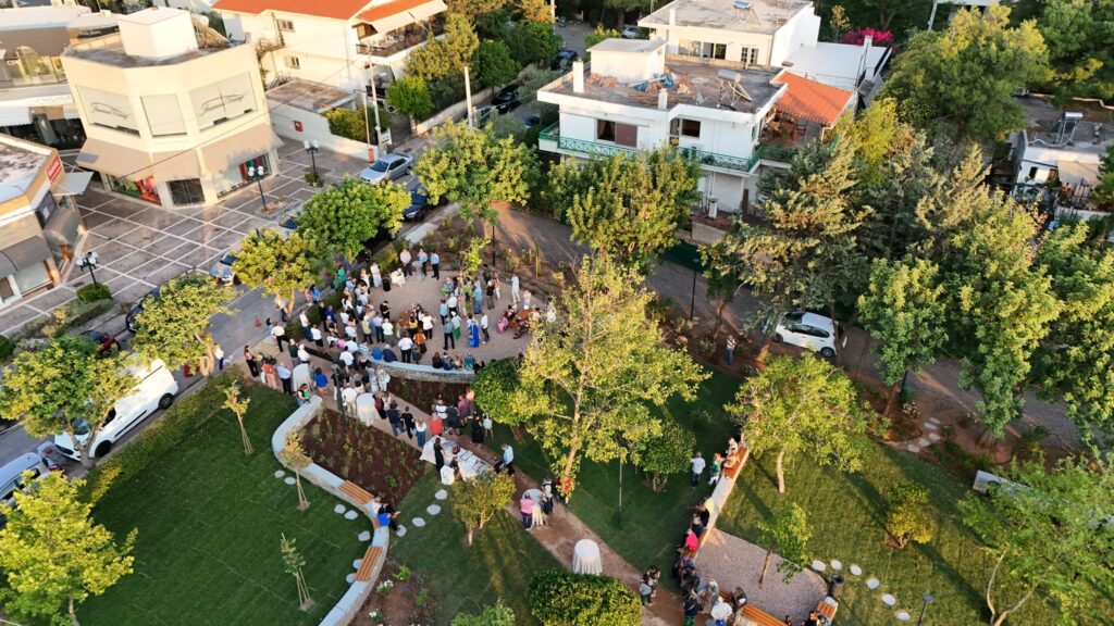 Εγκαινιάστηκε το νέο Πάρκο Αιγίνης με χορηγία της Δ. ΘΑΝΟΠΟΥΛΟΣ Α.Ε.