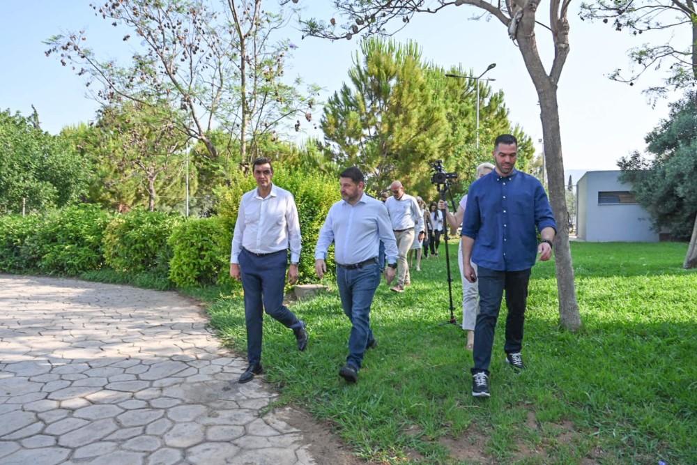 Νίκος Χαρδαλιάς από τον Ασπρόπυργο: «Δεν μπορούμε να δεχτούμε πλέον γειτονιές χωρίς βασικές υποδομές. Στηρίζουμε τις γειτονιές και τους συμπολίτες μας, που στη ζωή τους δεν έχουν βρει τίποτα εύκολο» 24 IMG-20250613-WA0055-1000x667