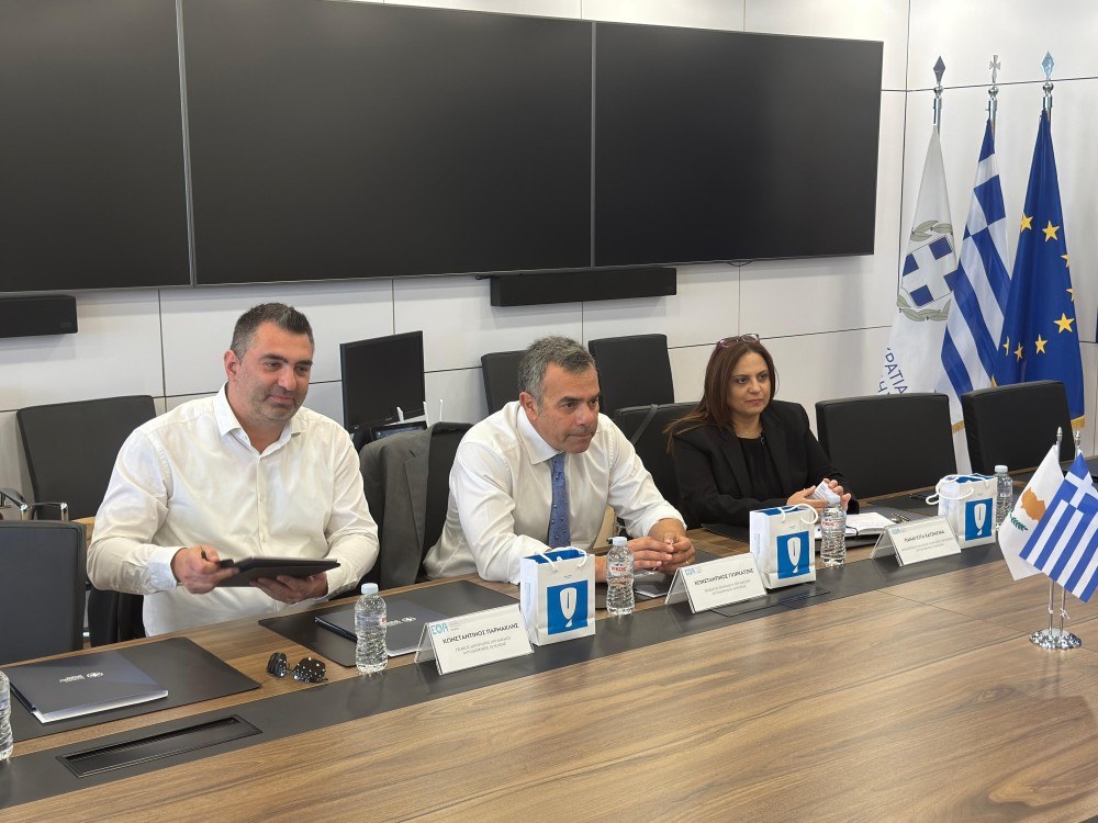 Νίκος Χαρδαλιάς: “Η συνεργασία των πρωτευουσών Περιφερειών Ελλάδας και Κύπρου, ενισχύει την φωνή του Ελληνισμού στην Ευρώπη και τον κόσμο – Διευρύνουμε το δίκτυο αυτοδιοικητικής συνεργασίας των Ευρωπαϊκών Περιφερειών της Μεσογείου” 12 IMG-20250607-WA0012-1000x750