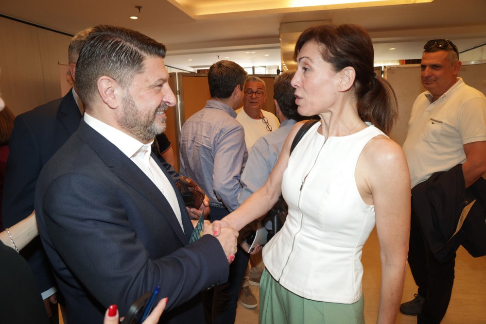 Νίκος Χαρδαλιάς: «Μονόδρομος ο εκσυγχρονισμός και η στήριξη της λειτουργίας των λαϊκών αγορών» 34 G44A7892-1000x667