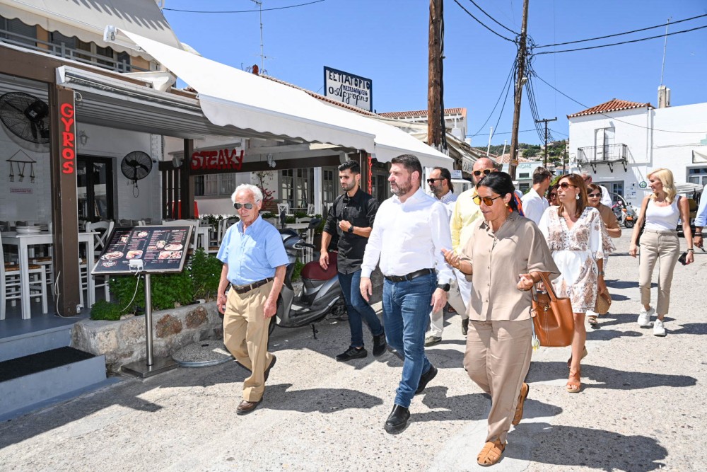 Νίκος Χαρδαλιάς από τις Σπέτσες: «Τα ζητήματα της καθημερινότητας αντιμετωπίζονται με ευθύνη, συγκρότηση και σταθερή μεθοδολογία» 40 IMG_18-1000x667