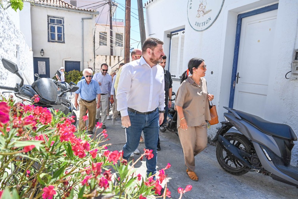 Νίκος Χαρδαλιάς από τις Σπέτσες: «Τα ζητήματα της καθημερινότητας αντιμετωπίζονται με ευθύνη, συγκρότηση και σταθερή μεθοδολογία» 41 IMG_17-1000x667