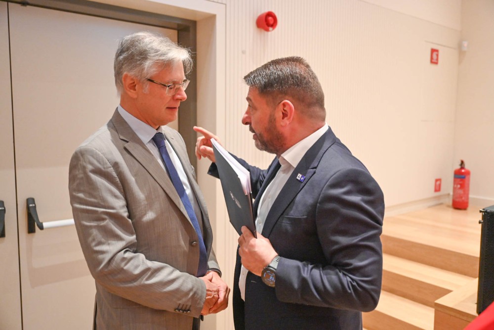 Νίκος Χαρδαλιάς στην ημερίδα της Αρχής Διαφάνειας: «Στην Περιφέρεια Αττικής θέλουμε να αποτελέσουμε υπόδειγμα αποτελεσματικής διοίκησης, με νέα κουλτούρα ευθύνης και διαφάνειας» 19 DSC_8-1000x667