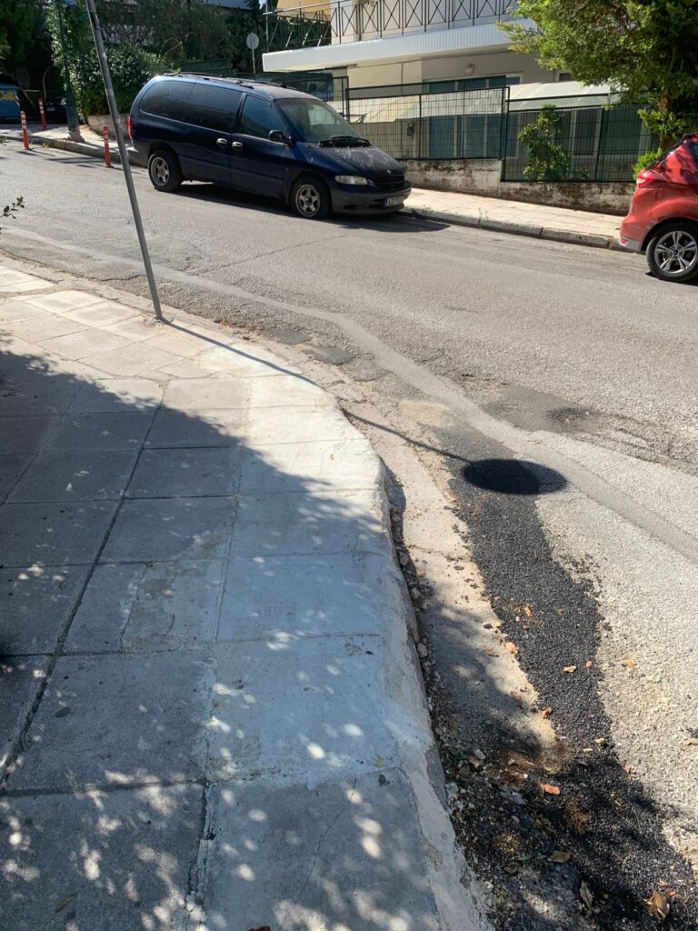 Επιδιόρθωση πεζοδρομίων 7 Επιδιόρθωση πεζοδρομίων