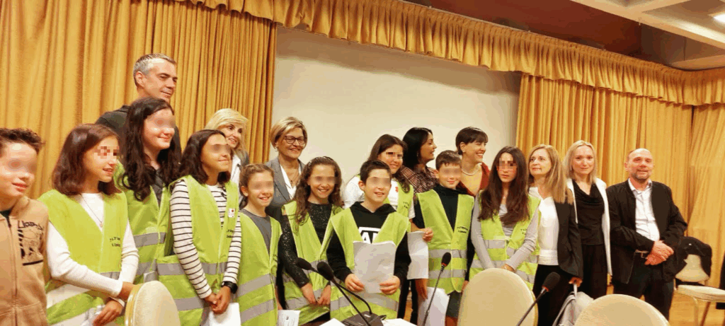 Ο Δήμος Κηφισιάς πρωτοπόρος στην υλοποίηση του προγράμματος Σχολικής Διαμεσολάβησης στα Δημοτικά Σχολεία 3 Ο Δήμος Κηφισιάς πρωτοπόρος στην υλοποίηση του προγράμματος Σχολικής Διαμεσολάβησης στα Δημοτικά Σχολεία
