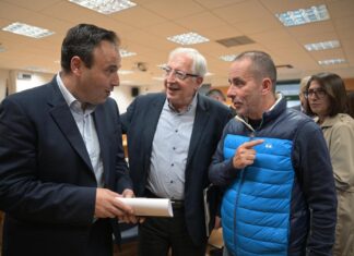 Με τη συμμετοχή του Δημάρχου Αμαρουσίου και μέλους ΔΣ της ΚΕΔΕ Θεόδωρου Αμπατζόγλου η συνάντηση εργασίας της ΠΕΔΑ με τον Υπουργό Ψηφιακής Διακυβέρνησης Δημήτρη Παπαστεργίου