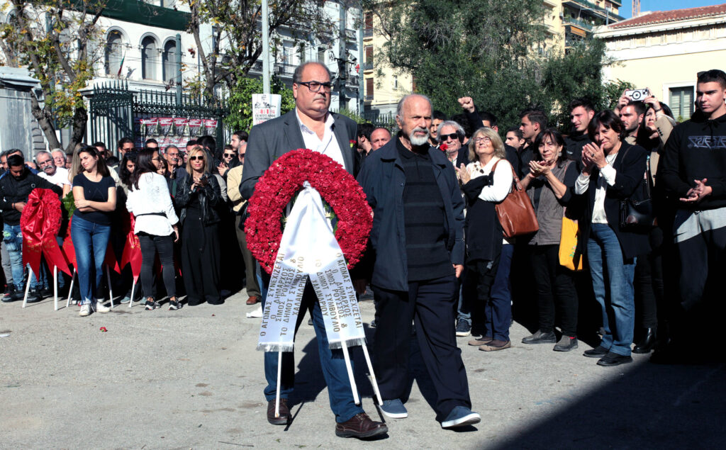 Πάντα στο «εμείς, όχι εγώ» – Μήνυμα του δημάρχου Χαλανδρίου Σίμου Ρούσσου στην 52η επέτειο από την Εξέγερση του Πολυτεχνείου