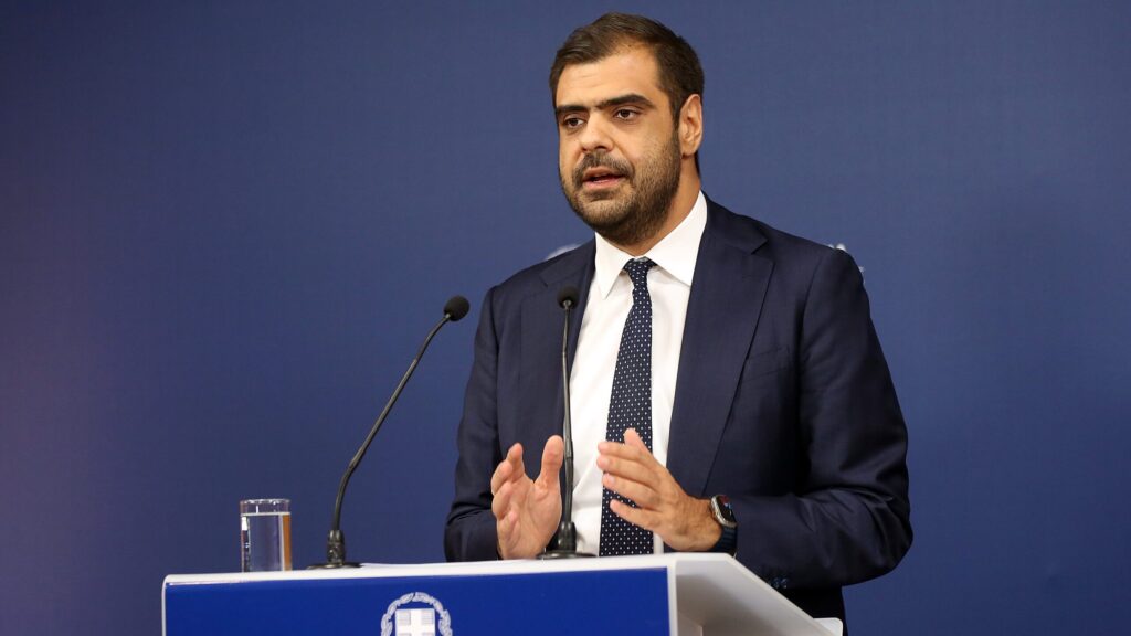 Σημεία συνέντευξης στην εκπομπή «LIVE NEWS» του MEGA